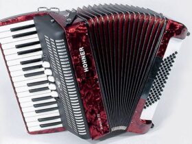 piano Accordion vs button accordion
